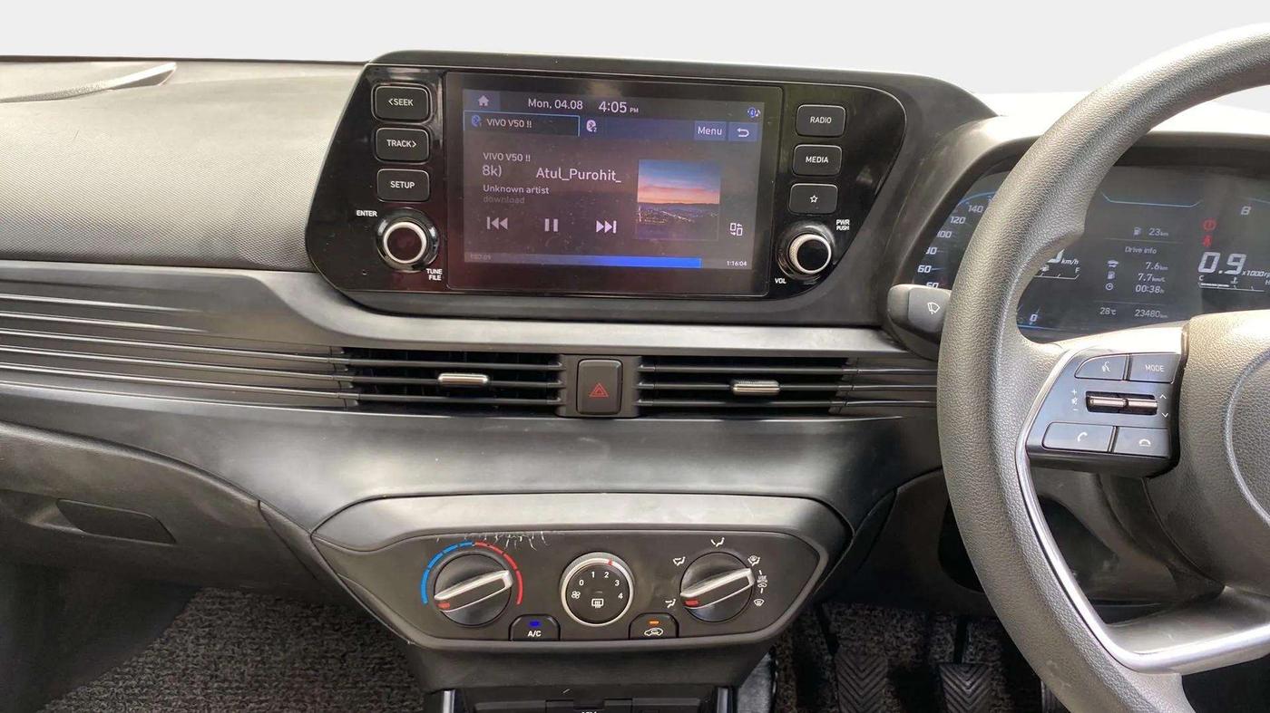 2023 Hyundai NEW I20 SPORTZ 1.2 MT, Petrol, Manual, 23,392 km, Air Conditioner