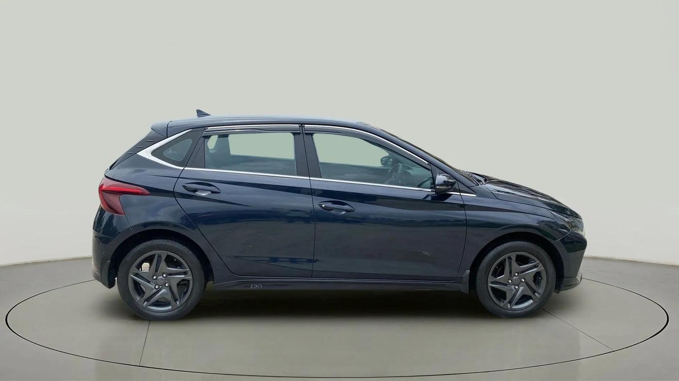 2023 Hyundai NEW I20 SPORTZ 1.2 MT, Petrol, Manual, 23,392 km, Right Side View