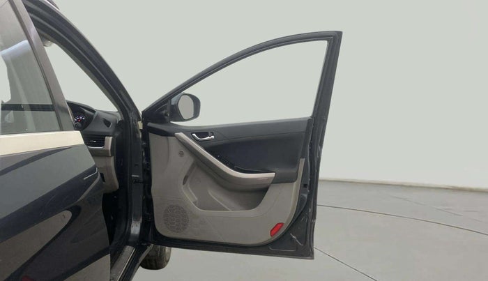 2019 Tata NEXON XZ PLUS DIESEL, Diesel, Manual, 56,201 km, RHS Front Door
