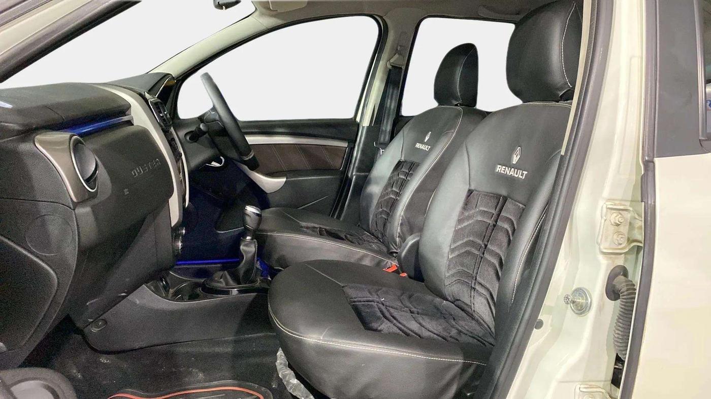 2020 Renault Duster RXZ 1.5 PETROL MT, Petrol, Manual, 18,705 km, Right Side Front Door Cabin