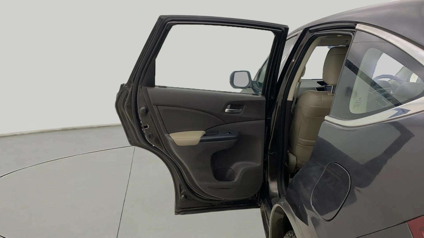 2015 Honda CRV 2.4 AWD AT, Petrol, Automatic, 1,22,728 km, LHS Rear Door