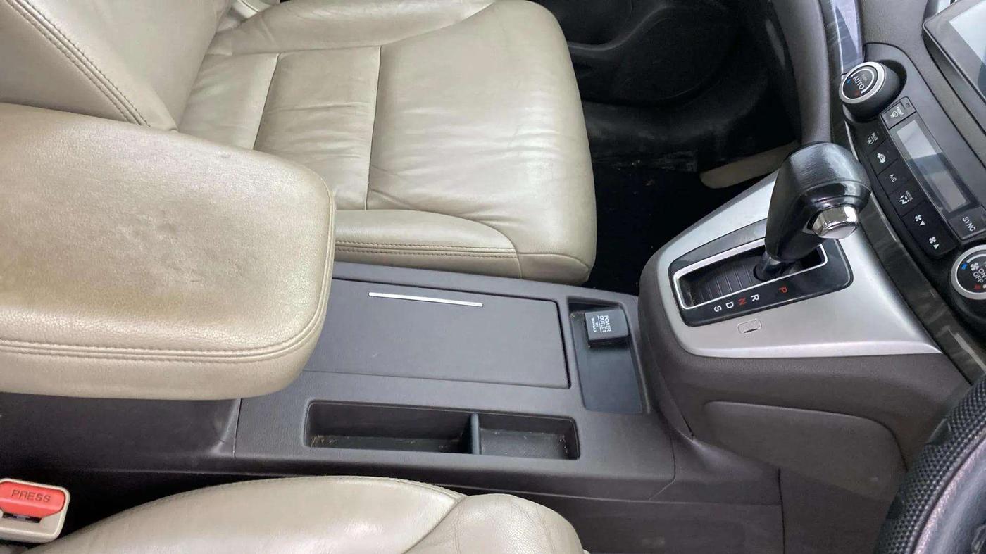 2015 Honda CRV 2.4 AWD AT, Petrol, Automatic, 1,22,728 km, Gear Lever