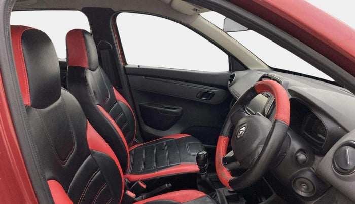 2018 Renault Kwid RXT 1.0 (O), Petrol, Manual, 39,846 km, Right Side Front Door Cabin