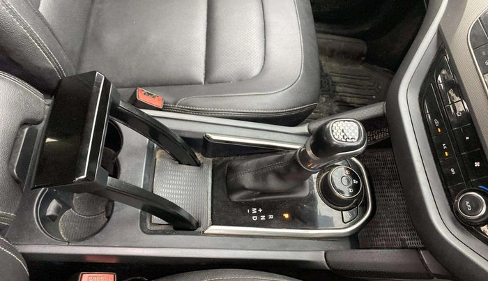 2021 Tata Harrier XZA PLUS 2.0L DARK EDITION, Diesel, Automatic, 92,586 km, Gear Lever