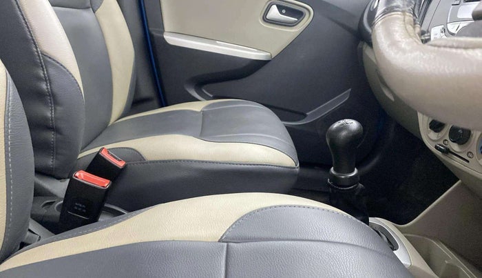 2015 Maruti Alto K10 VXI, Petrol, Manual, 40,845 km, Gear Lever