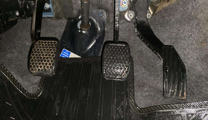 2015 Maruti Alto K10 VXI, Petrol, Manual, 40,845 km, Pedals