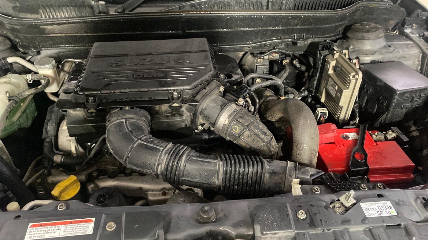 2018 Maruti Vitara Brezza VDI AMT, Diesel, Automatic, 1,00,973 km, Engine View