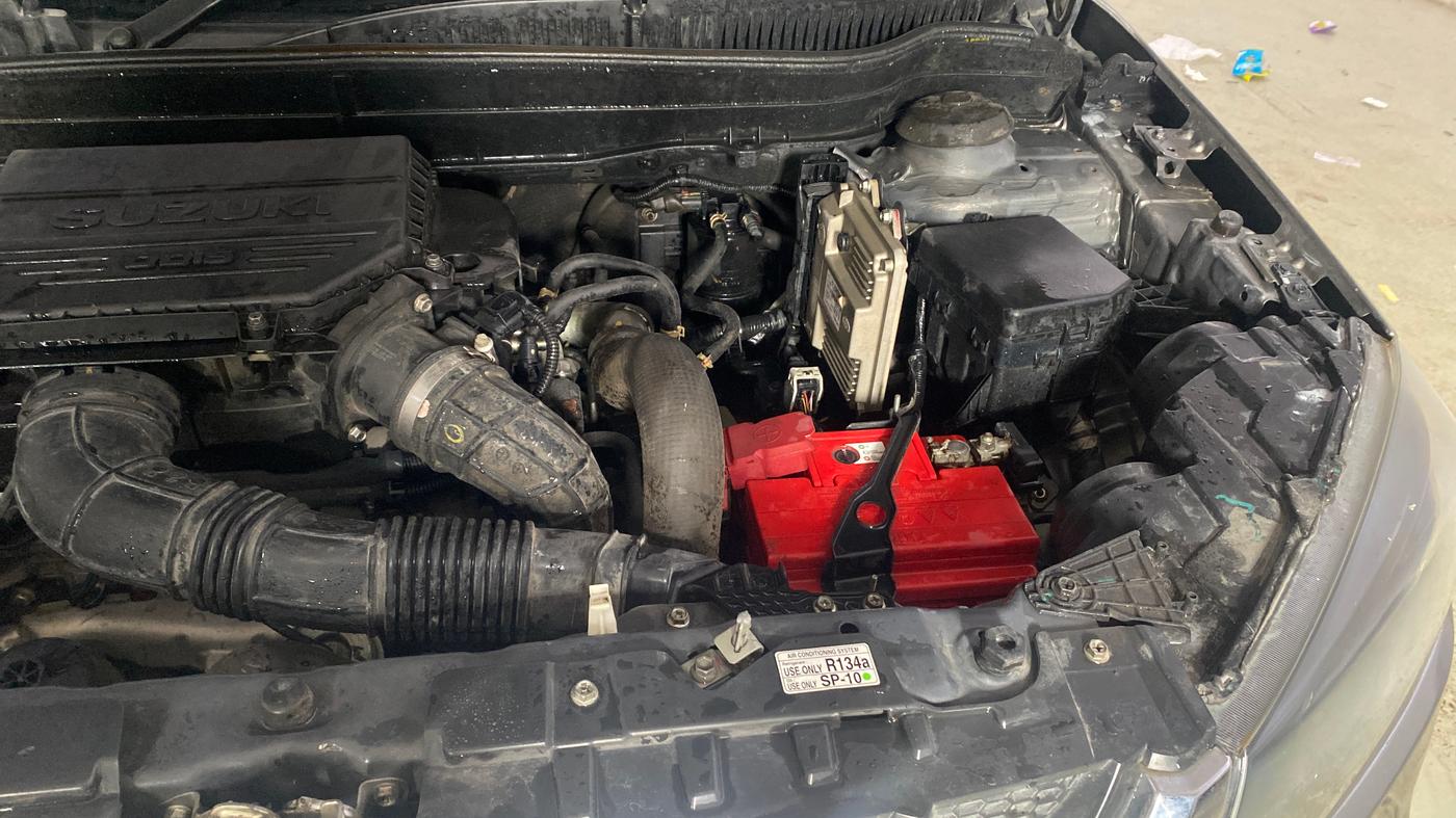 2018 Maruti Vitara Brezza VDI AMT, Diesel, Automatic, 1,00,973 km, Engine View - Left