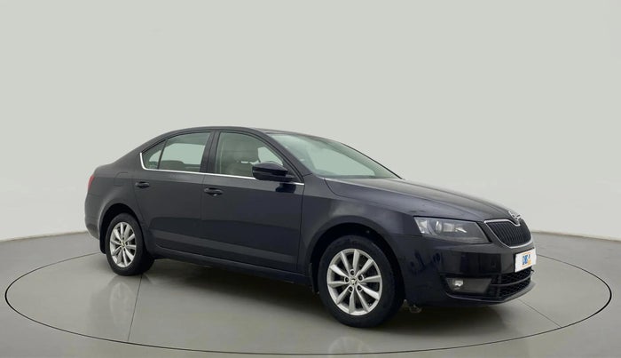 2016 Skoda Octavia STYLE PLUS AT 1.8 TSI, Petrol, Automatic, 98,374 km, Right Front Diagonal
