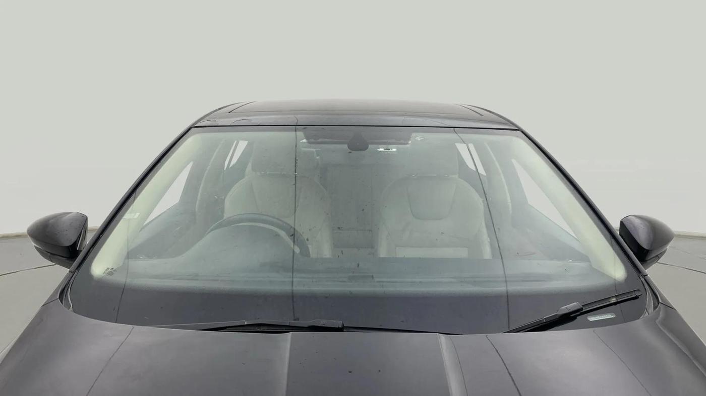 2016 Skoda Octavia STYLE PLUS AT 1.8 TSI, Petrol, Automatic, 98,770 km, Front Windshield