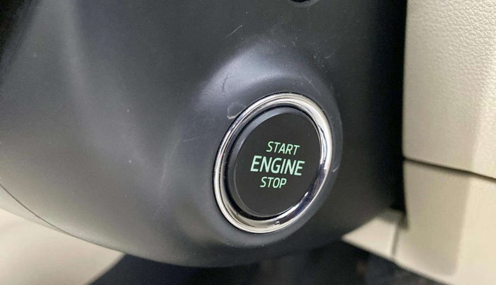 2016 Skoda Octavia STYLE PLUS AT 1.8 TSI, Petrol, Automatic, 98,374 km, Keyless Start/ Stop Button