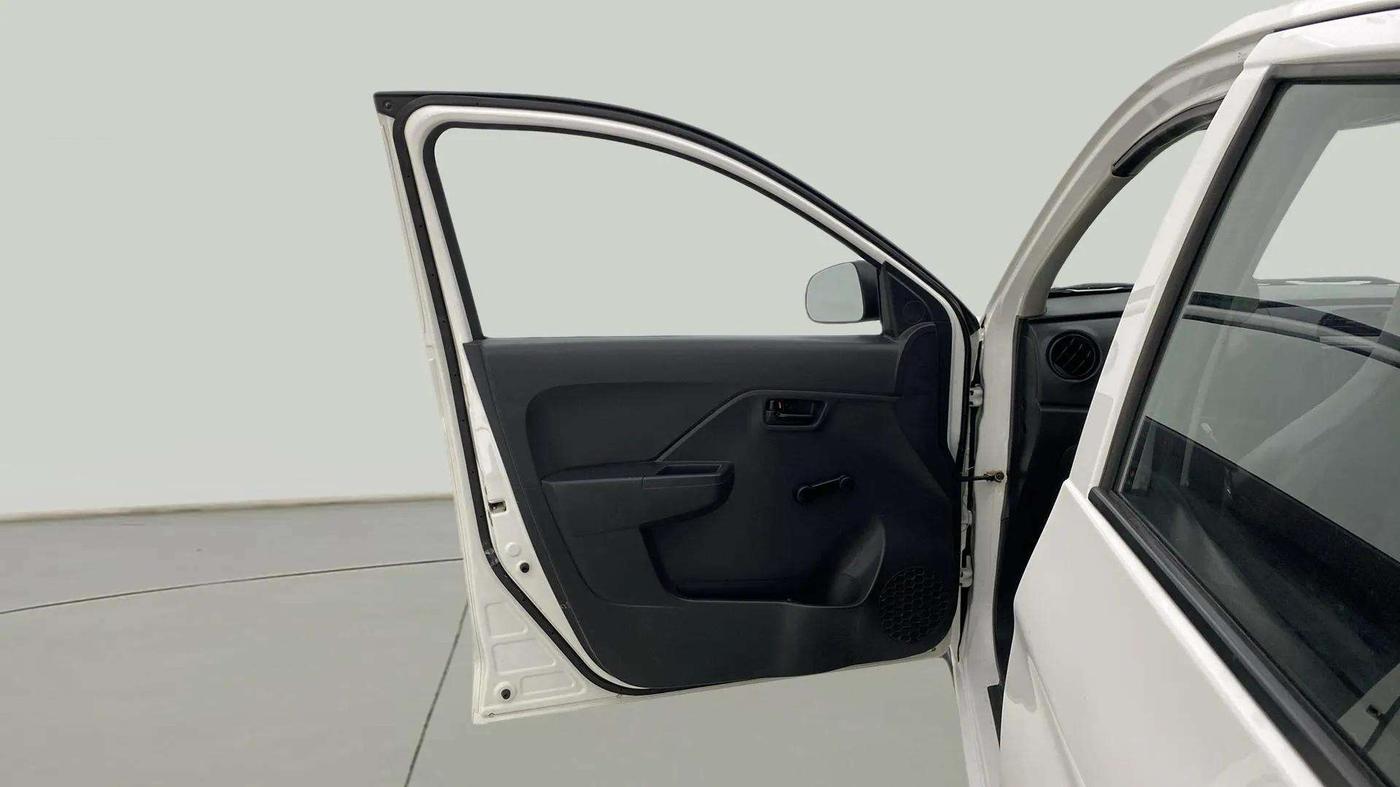 2023 Maruti Alto K10 LXI, Petrol, Manual, 17,401 km, LHS Front Door