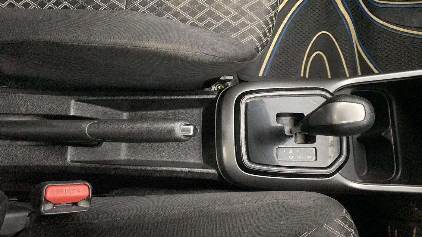 2020 Maruti IGNIS ALPHA 1.2 AMT, Petrol, Automatic, 34,485 km, Gear Lever