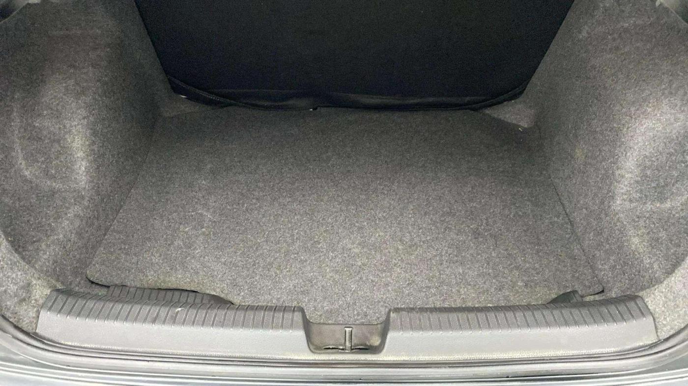 2019 Volkswagen Ameo COMFORTLINE 1.0L, Petrol, Manual, 8,934 km, Boot Inside