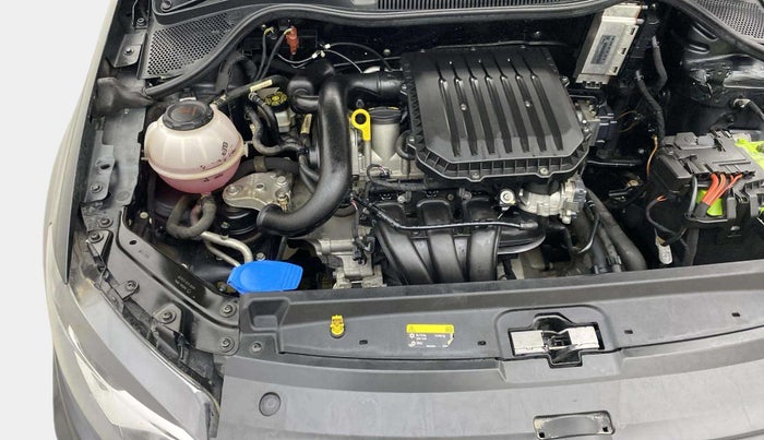2019 Volkswagen Ameo COMFORTLINE 1.0L, Petrol, Manual, 8,792 km, Engine View - Right