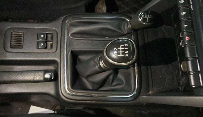 2022 Mahindra Thar LX HT PETROL 4WD MT, Petrol, Manual, 41,187 km, Gear Lever