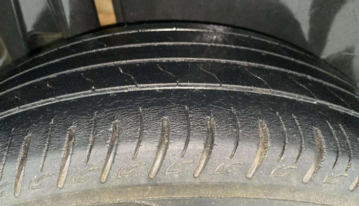 2021 Maruti Vitara Brezza VXI AT SHVS, Petrol, Automatic, 67,008 km, Right Rear Tyre Tread
