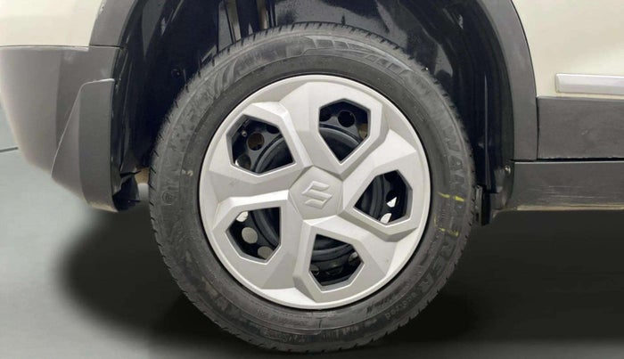 2021 Maruti Vitara Brezza VXI AT SHVS, Petrol, Automatic, 67,008 km, Right Rear Wheel