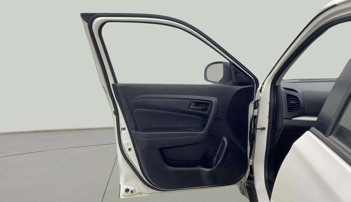 2021 Maruti Vitara Brezza VXI AT SHVS, Petrol, Automatic, 67,008 km, LHS Front Door
