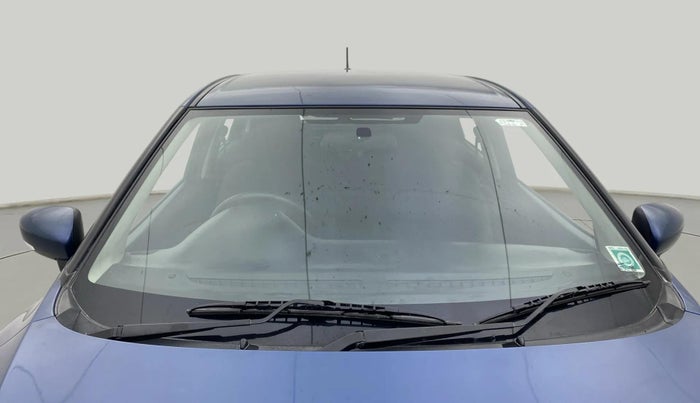 2017 Maruti Baleno DELTA PETROL 1.2, Petrol, Manual, 33,163 km, Front Windshield