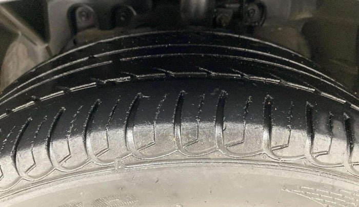 2016 Ford Ecosport TITANIUM 1.5L PETROL, Petrol, Manual, 48,298 km, Left Front Tyre Tread