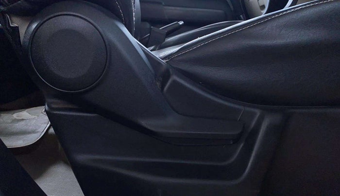 2019 Maruti New Wagon-R ZXI 1.2 AMT, Petrol, Automatic, 52,694 km, Driver Side Adjustment Panel