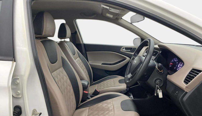 2019 Hyundai Elite i20 SPORTZ PLUS  1.2 CVT, Petrol, Automatic, 48,955 km, Right Side Front Door Cabin