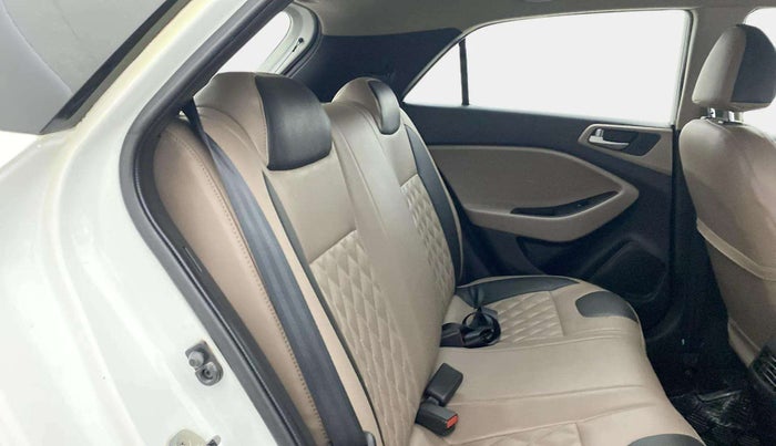 2019 Hyundai Elite i20 SPORTZ PLUS  1.2 CVT, Petrol, Automatic, 48,955 km, Right Side Rear Door Cabin