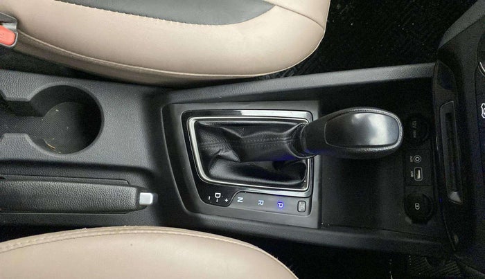 2019 Hyundai Elite i20 SPORTZ PLUS  1.2 CVT, Petrol, Automatic, 48,955 km, Gear Lever