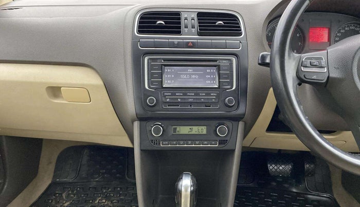 2013 Volkswagen Vento HIGHLINE PETROL AT, Petrol, Automatic, 94,359 km, Air Conditioner