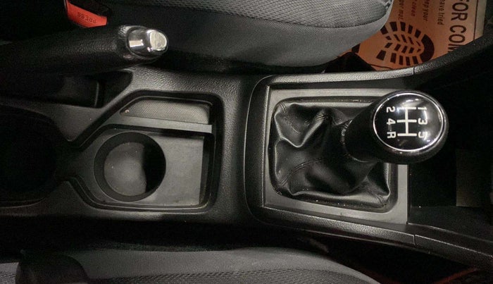2021 Maruti Vitara Brezza VXI, Petrol, Manual, 83,880 km, Gear Lever