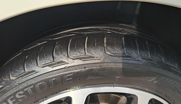 2021 Mercedes Benz C Class C 200 Prime, Petrol, Automatic, 23,560 km, Right Front Tyre Tread
