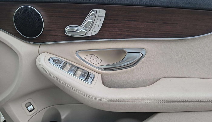 2021 Mercedes Benz C Class C 200 Prime, Petrol, Automatic, 23,560 km, Driver Side Door Panels Control