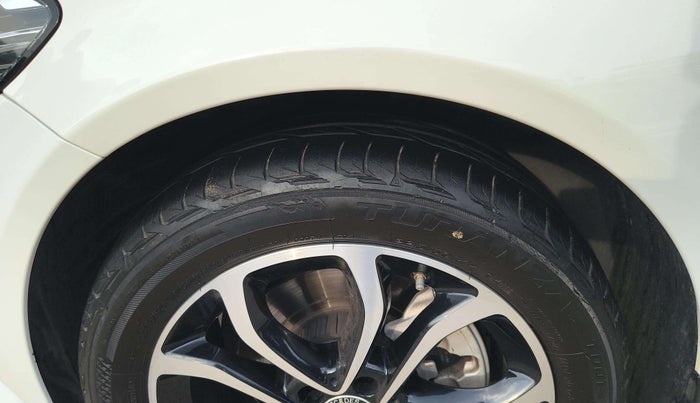 2021 Mercedes Benz C Class C 200 Prime, Petrol, Automatic, 23,560 km, Left Rear Tyre Tread