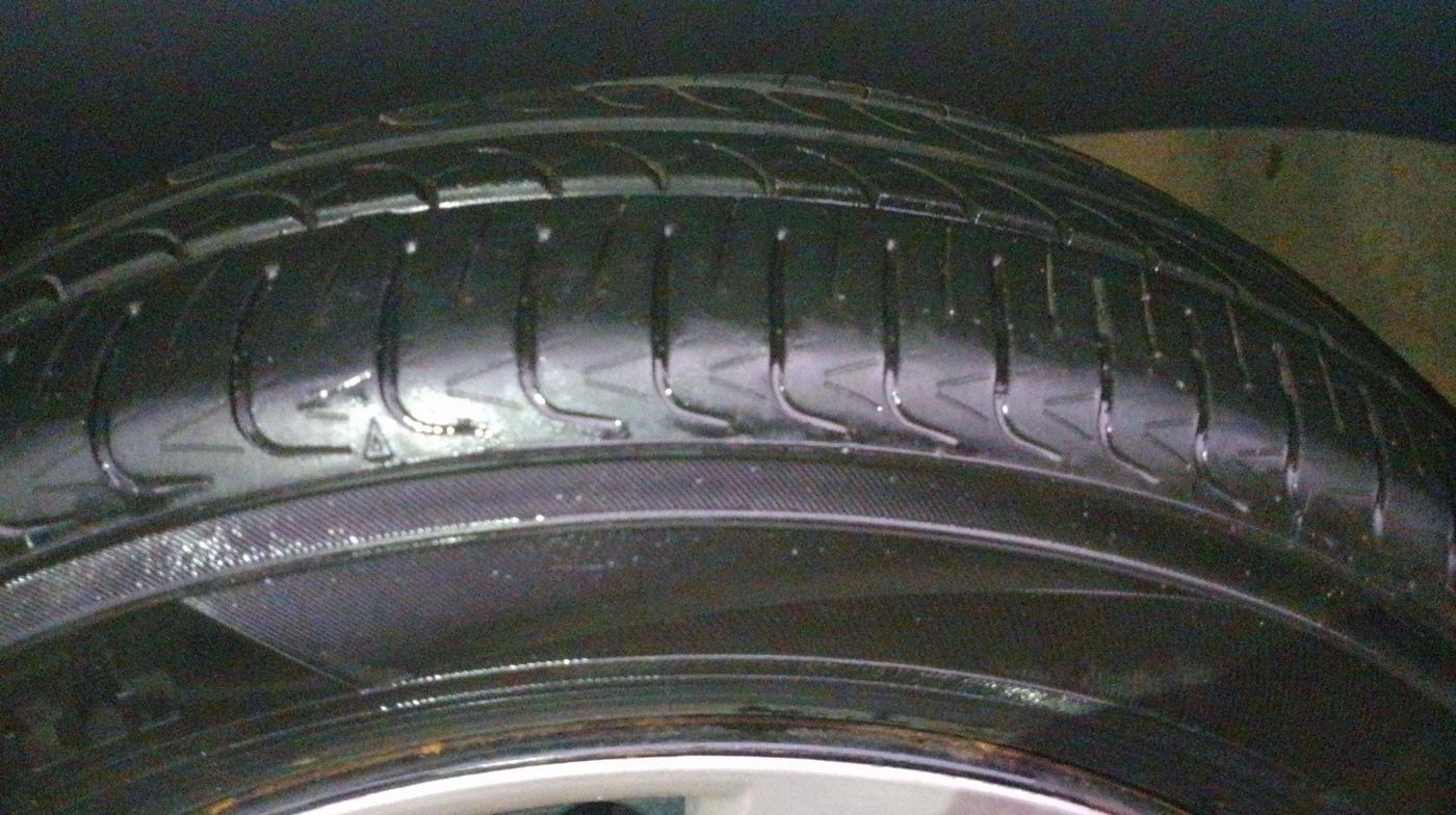 2016 Honda City 1.5L I-VTEC SV CVT, Petrol, Automatic, 1,16,465 km, Left Front Tyre Tread