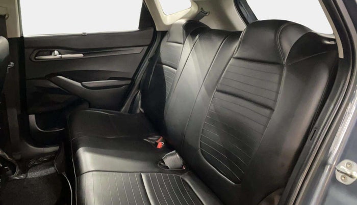 2020 KIA SELTOS HTK PLUS 1.5, Petrol, Manual, 93,840 km, Right Side Rear Door Cabin