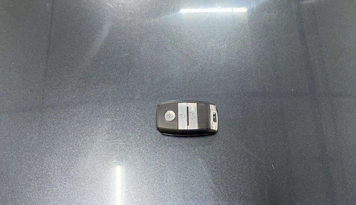 2020 KIA SELTOS HTK PLUS 1.5, Petrol, Manual, 93,840 km, Key Close Up