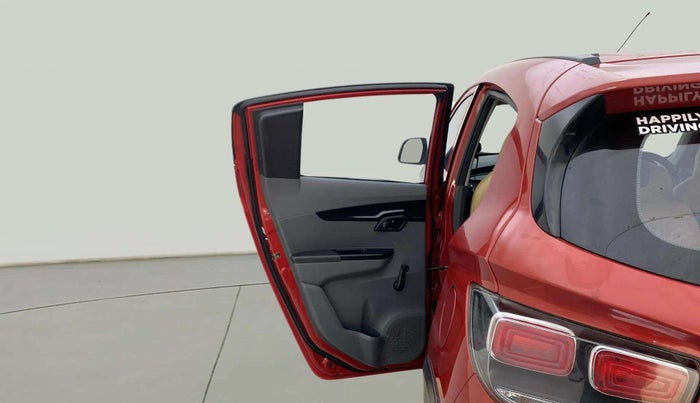 2017 Mahindra KUV 100 NXT K2 P 6 STR, Petrol, Manual, 49,740 km, LHS Rear Door