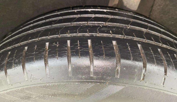 2018 Maruti Baleno ALPHA PETROL 1.2, Petrol, Manual, 26,469 km, Left Rear Tyre Tread