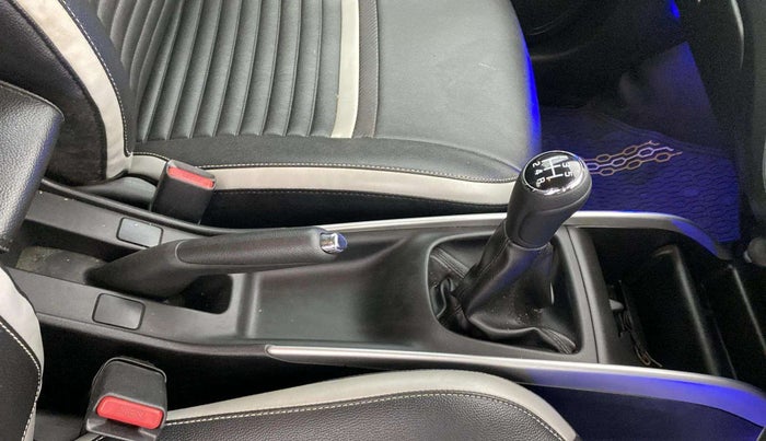 2018 Maruti Baleno ALPHA PETROL 1.2, Petrol, Manual, 26,469 km, Gear Lever