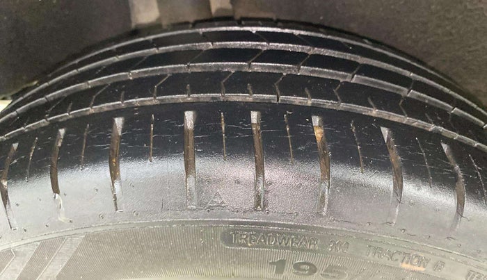 2018 Maruti Baleno ALPHA PETROL 1.2, Petrol, Manual, 26,469 km, Right Rear Tyre Tread