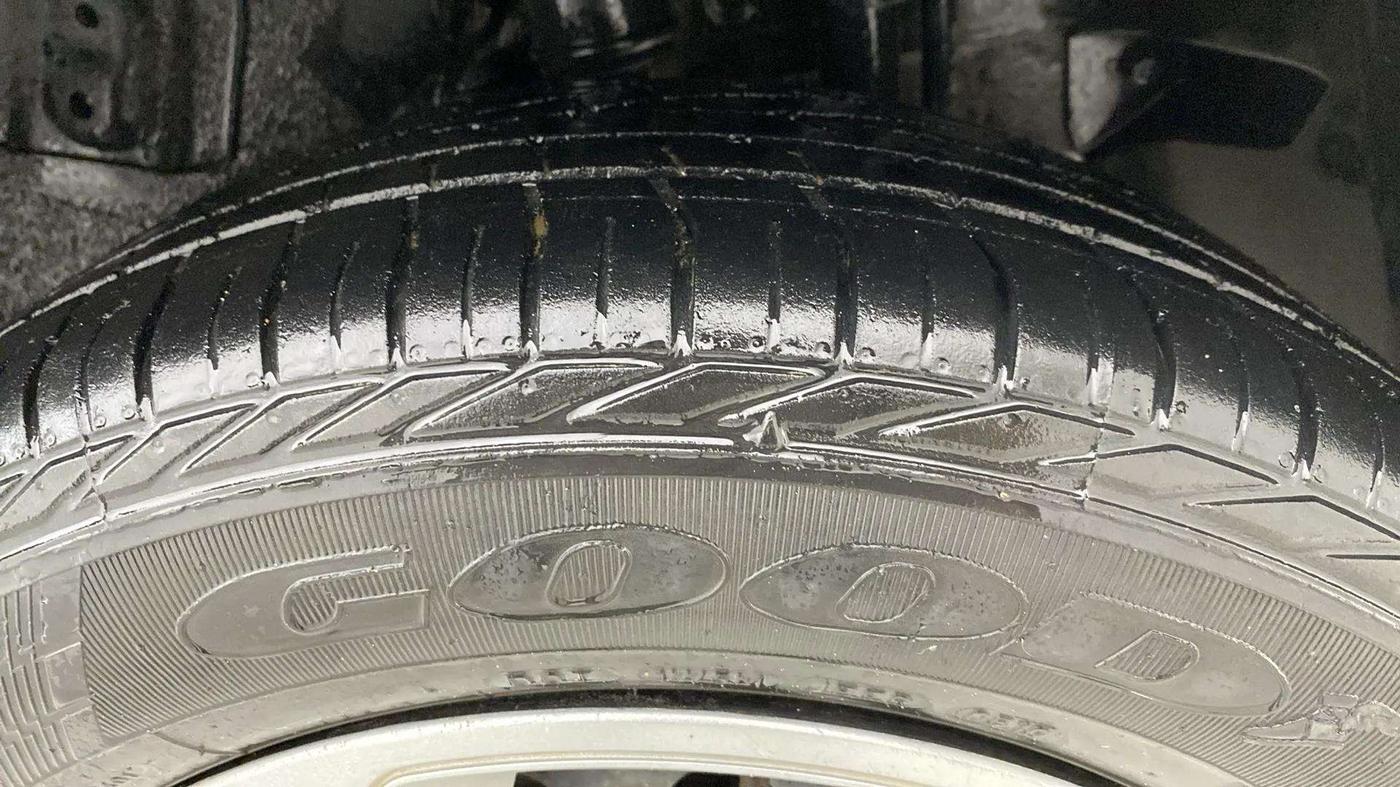 2019 Tata NEXON XMA PETROL, Petrol, Automatic, 64,508 km, Left Front Tyre Tread