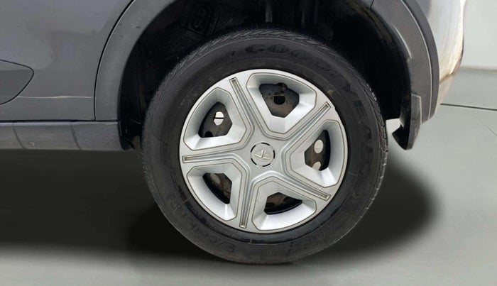 2019 Tata NEXON XMA PETROL, Petrol, Automatic, 64,863 km, Left Rear Wheel