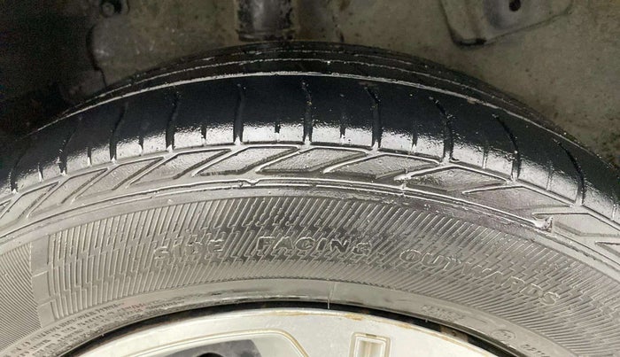 2019 Tata NEXON XMA PETROL, Petrol, Automatic, 64,863 km, Right Rear Tyre Tread