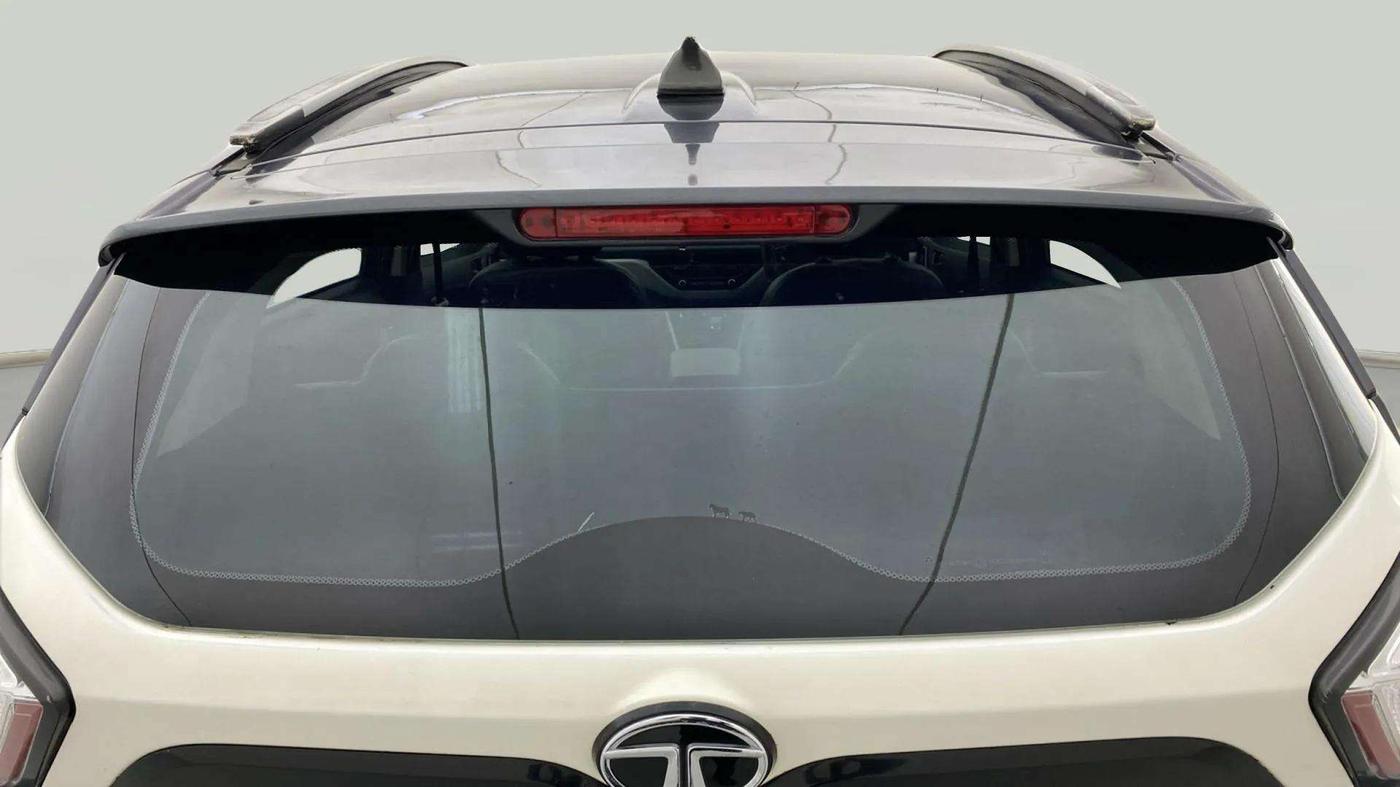 2019 Tata NEXON XMA PETROL, Petrol, Automatic, 64,508 km, Rear Windshield