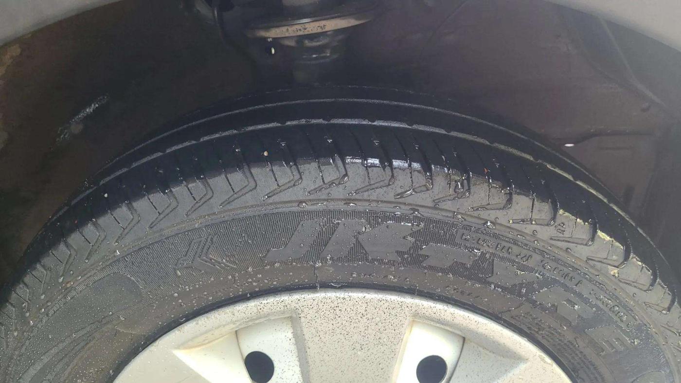 2022 Maruti Alto K10 LXI, Petrol, Manual, 43,734 km, Right Front Tyre Tread