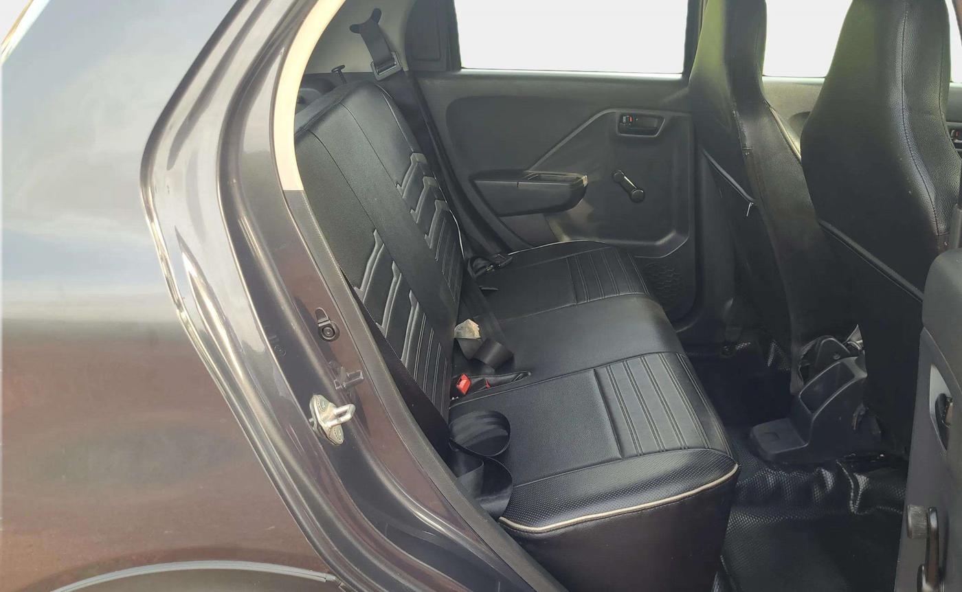 2022 Maruti Alto K10 LXI, Petrol, Manual, 43,734 km, Right Side Rear Door Cabin