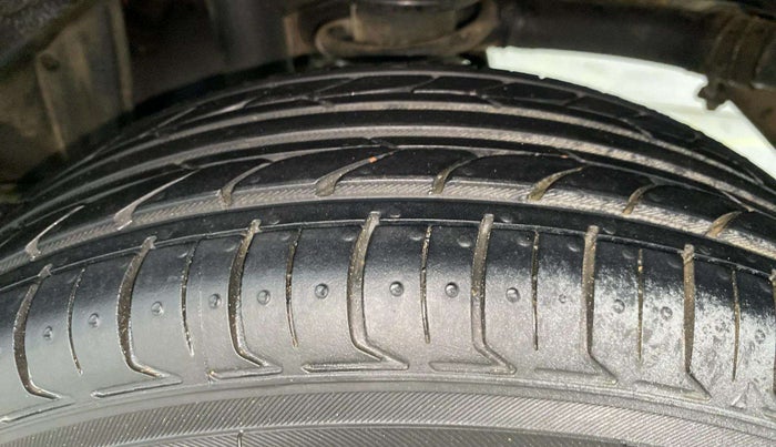 2019 Maruti Alto K10 VXI AMT, Petrol, Automatic, 46,140 km, Left Rear Tyre Tread