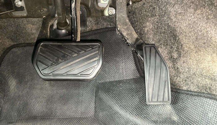 2019 Maruti Alto K10 VXI AMT, Petrol, Automatic, 46,140 km, Pedals