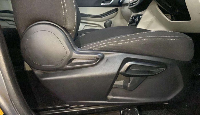 2023 Tata Tiago XZ PLUS PETROL, Petrol, Manual, 44,764 km, Driver Side Adjustment Panel